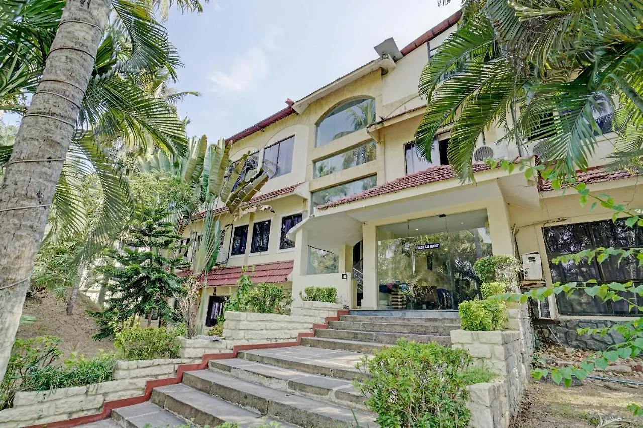 Hotel Capital O Kov082 Country Club Hospitality Kovalam