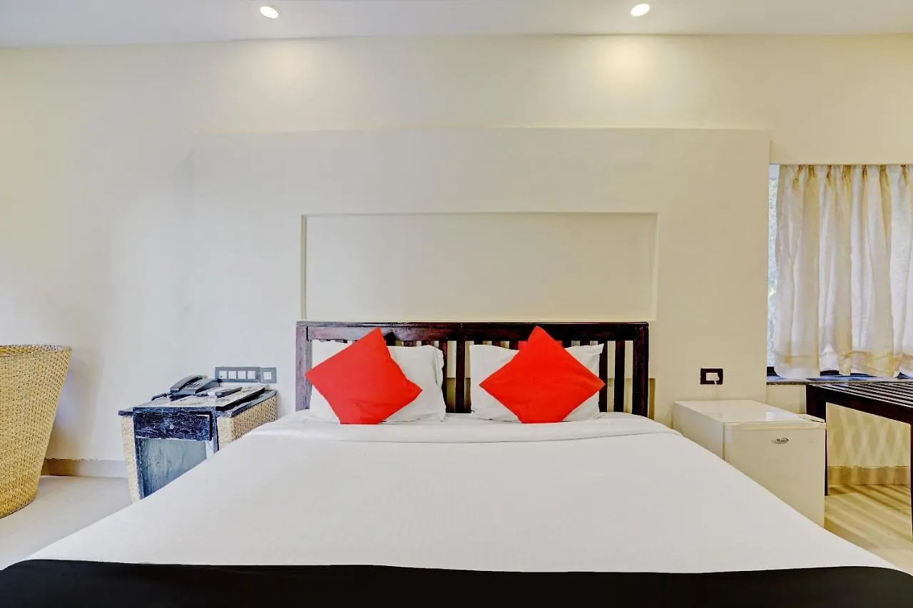 Hotel Capital O Kov082 Country Club Hospitality Kovalam